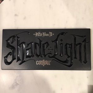 Kat Von D Shade and Light Contour Palette
